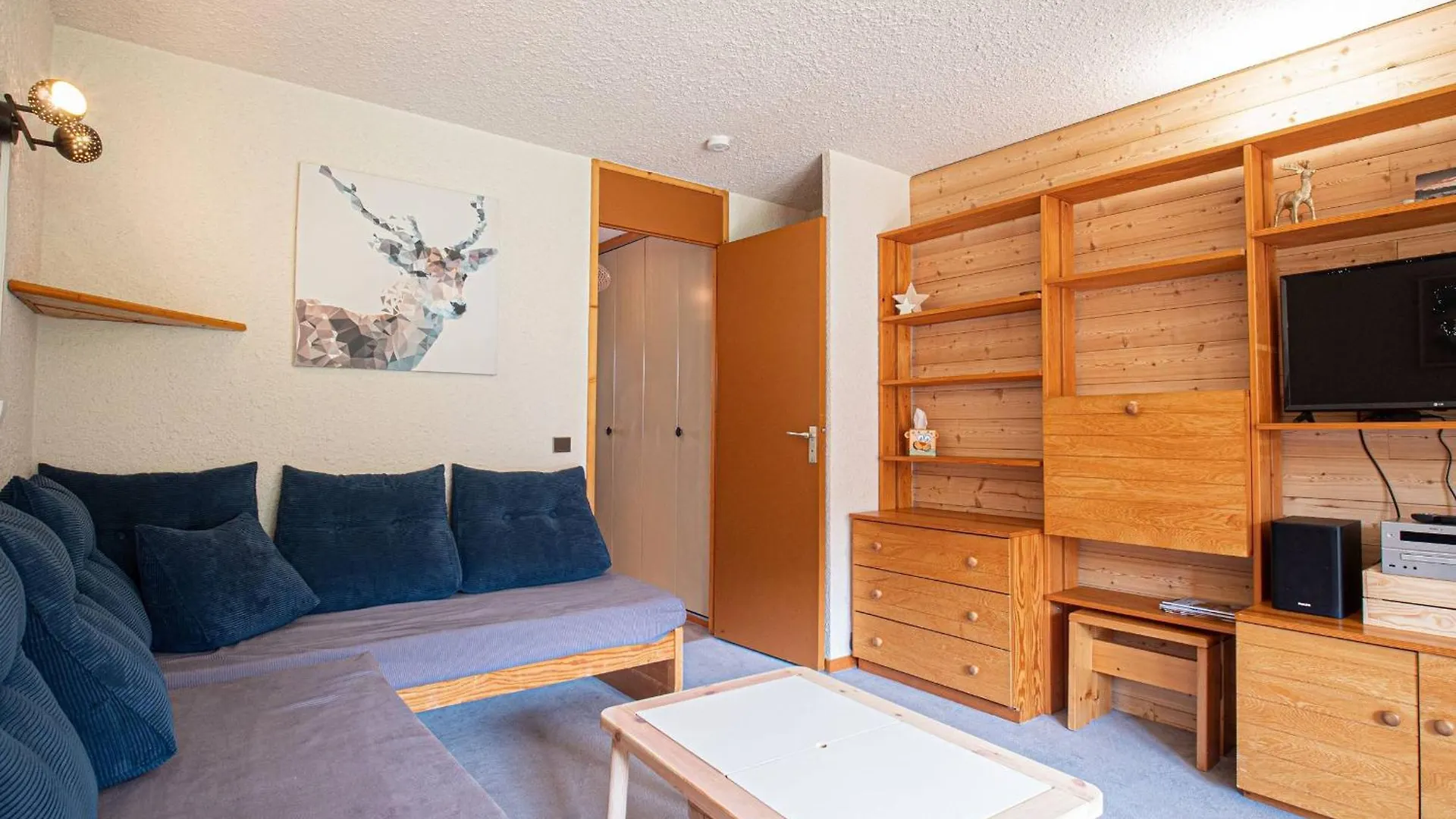Apartment Valmorel: Appt 32M², Skis Aux Pieds, Balcon, Casier A Skis - Fr-1-356-486